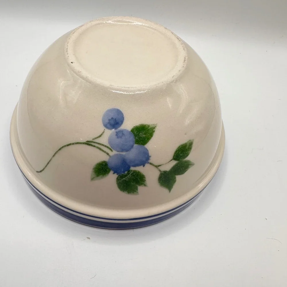 LL Bean Blueberry Stoneware Mixing Bowl Blue Stripe Cream Ceramic 6 Inch